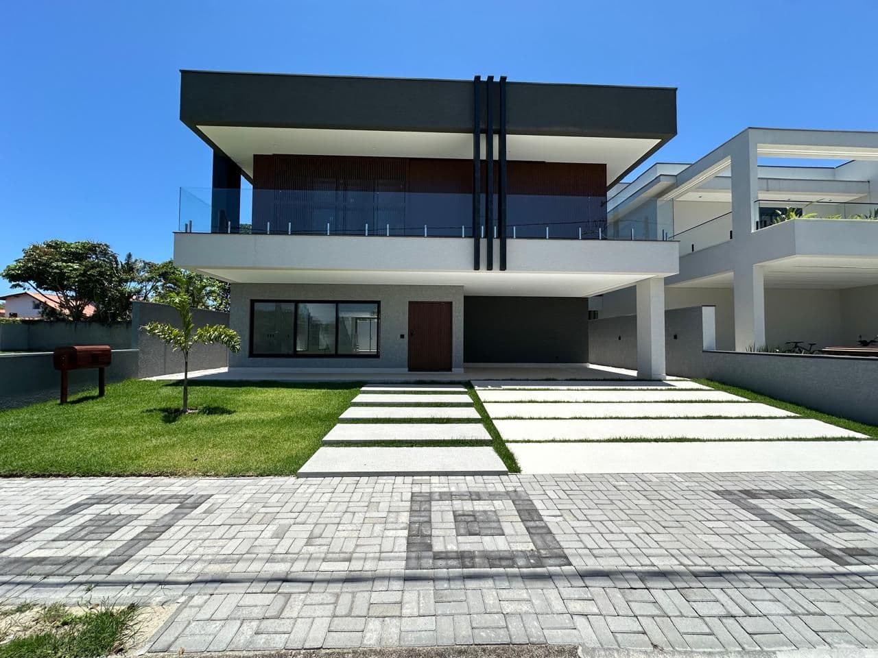 Sobrado Alto Padrão com Vista para o Mar no Costa Nova Residencial Club